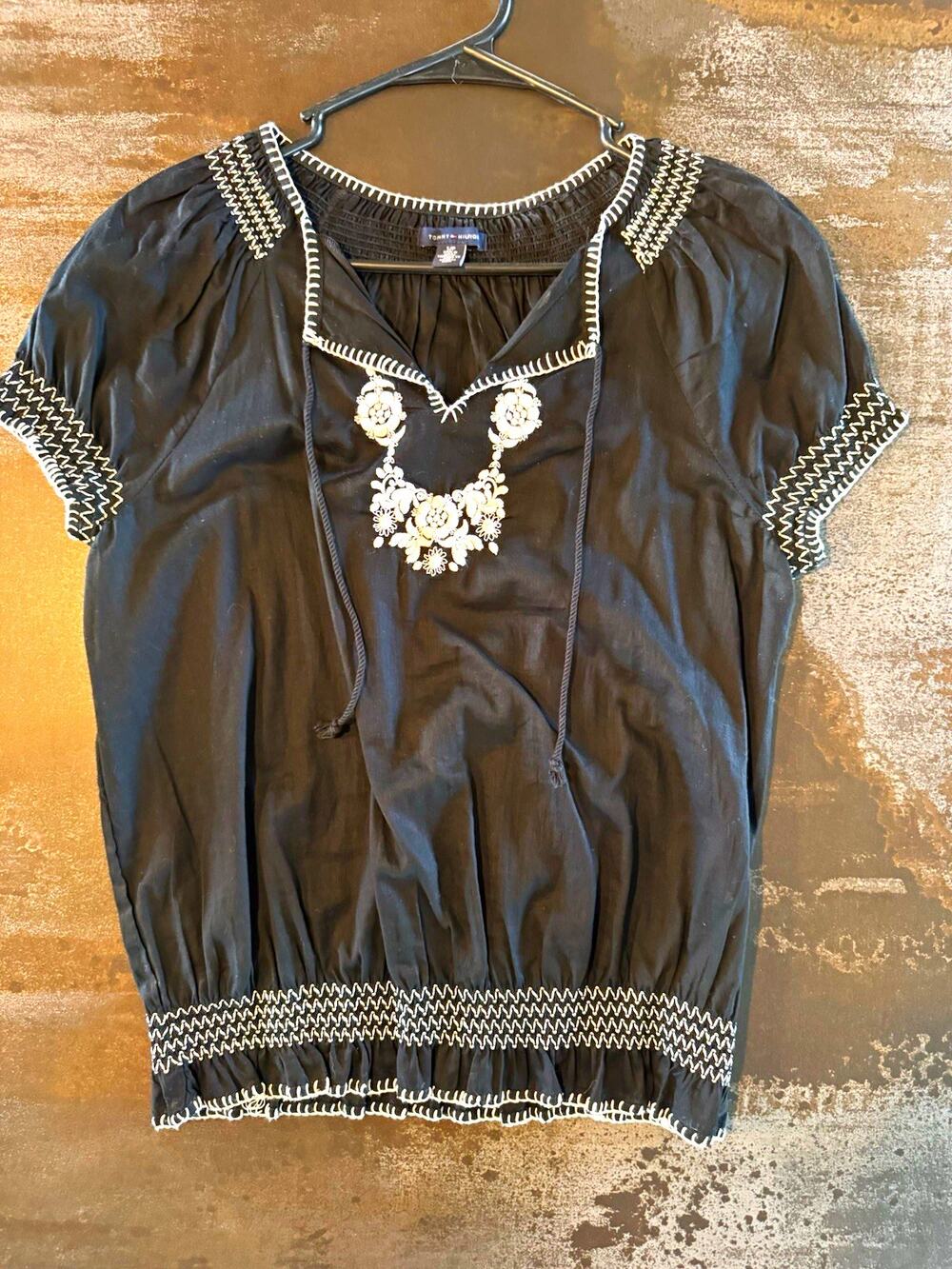Tommy Hilfiger Women’s S Black Peasant Blouse Smocked Embroidered Tie Neck